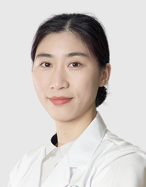 吕万萍.jpg